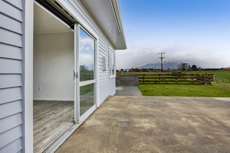 Photo of property in 124 Kahouri Road, Midhirst, Stratford, 4394