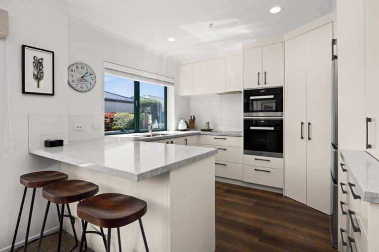 Photo of property in 4 Aintree Place, Taradale, Napier, 4112