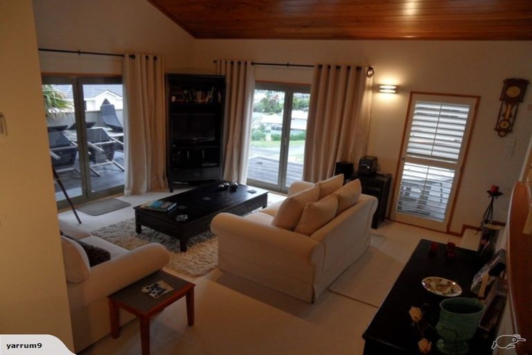 Photo of property in 115 Pacific View Drive, Whangamata, 3620