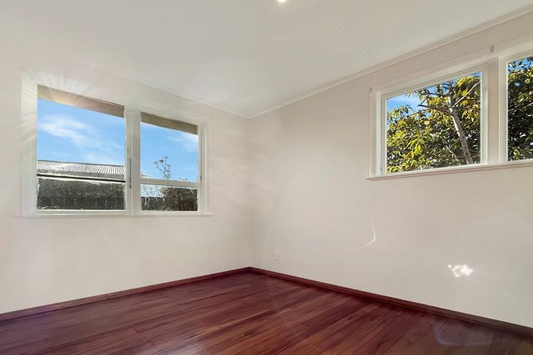 Photo of property in 6 Awatea Street, Levin, 5510