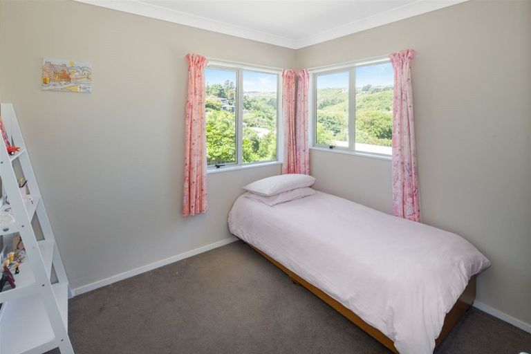 Photo of property in 19a Wantwood Grove, Churton Park, Wellington, 6037
