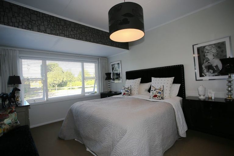 Photo of property in 393 Lawn Road, Clive, Hastings, 4180