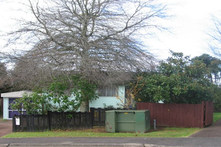 Photo of property in 63 Hartley Terrace, Massey, Auckland, 0614