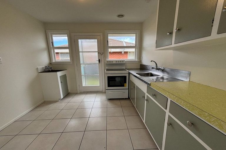 Photo of property in 4/19a Torrens Road, Hillmorton, Christchurch, 8024