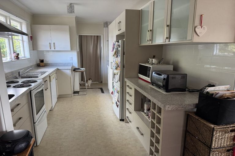 Photo of property in 33 Black Beech Street, Birchville, Upper Hutt, 5018