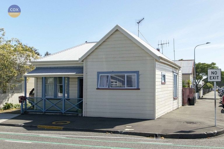 Photo of property in 37 Nelson Crescent, Napier South, Napier, 4110