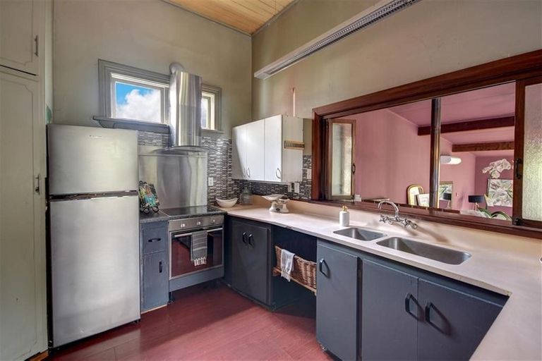 Photo of property in 10 Heriot Row, Dunedin Central, Dunedin, 9016