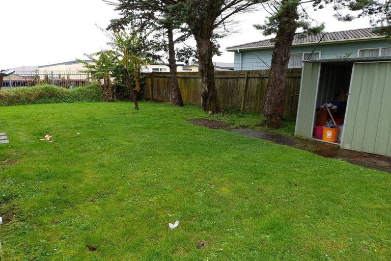 Photo of property in 7 Silverstone Place, Henderson, Auckland, 0612