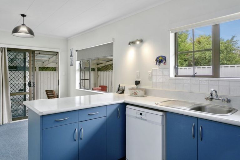 Photo of property in 2/64 Rifle Range Road, Taupo, 3330