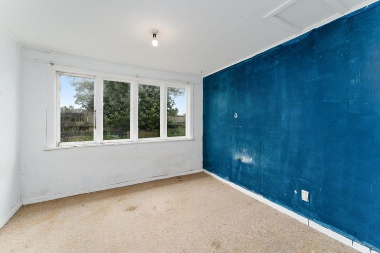 Photo of property in 2 Rupini Street, Otaki Beach, Otaki, 5512