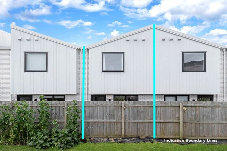 Photo of property in 4/29 Normandy Place, Henderson, Auckland, 0610