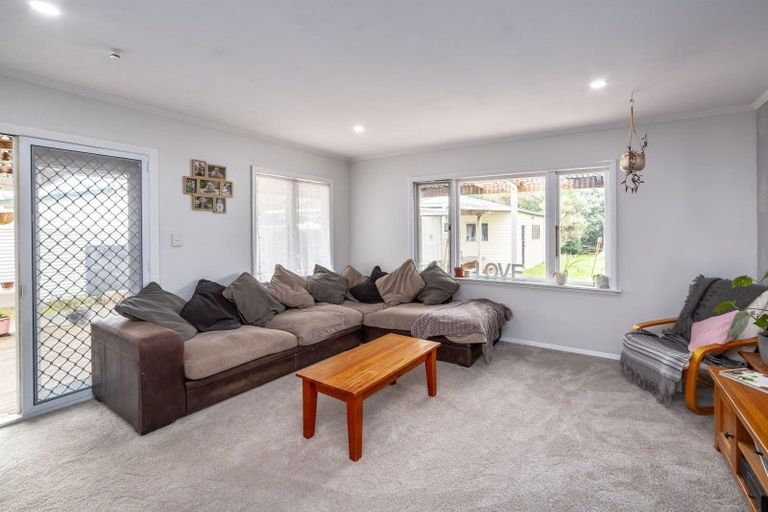 Photo of property in 37 Taverner Street, Carterton, 5713