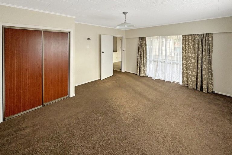 Photo of property in 228 Balmoral Drive, Tokoroa, 3420