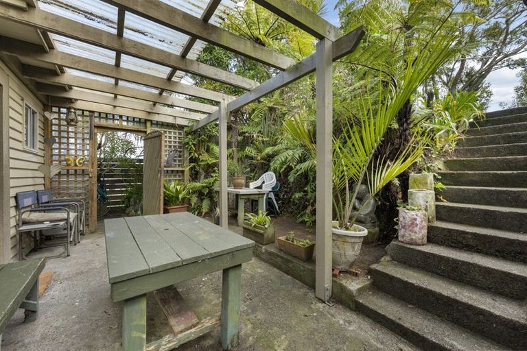 Photo of property in 28 Tarawera Road, Johnsonville, Wellington, 6037