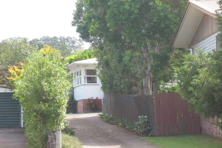 Photo of property in 34 Hilling Street, Titirangi, Auckland, 0604