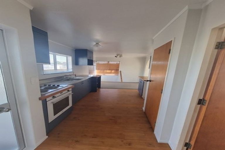 Photo of property in 23 Rewarewa Street, Owhata, Rotorua, 3010