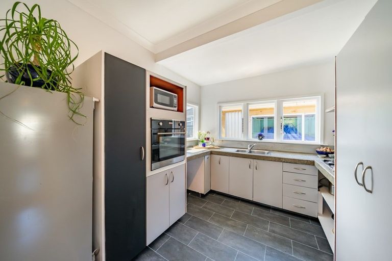 Photo of property in 9 Mangaroa Hill Road, Maoribank, Upper Hutt, 5018