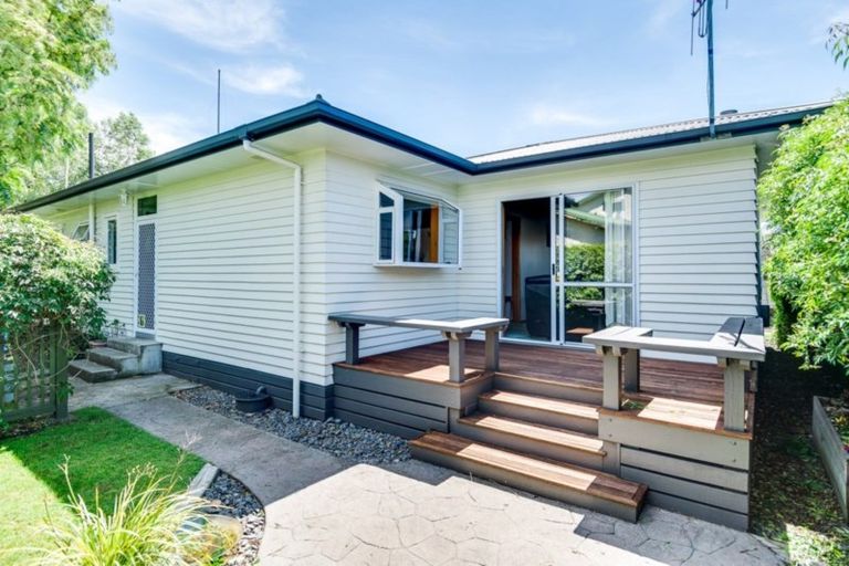 Photo of property in 104a Frimley Avenue, Frimley, Hastings, 4120