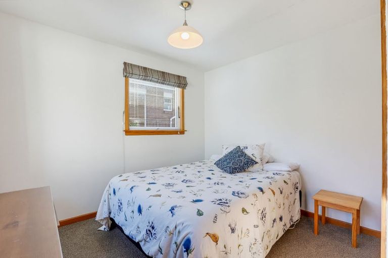 Photo of property in 22 Gunns Crescent, Cashmere, Christchurch, 8022