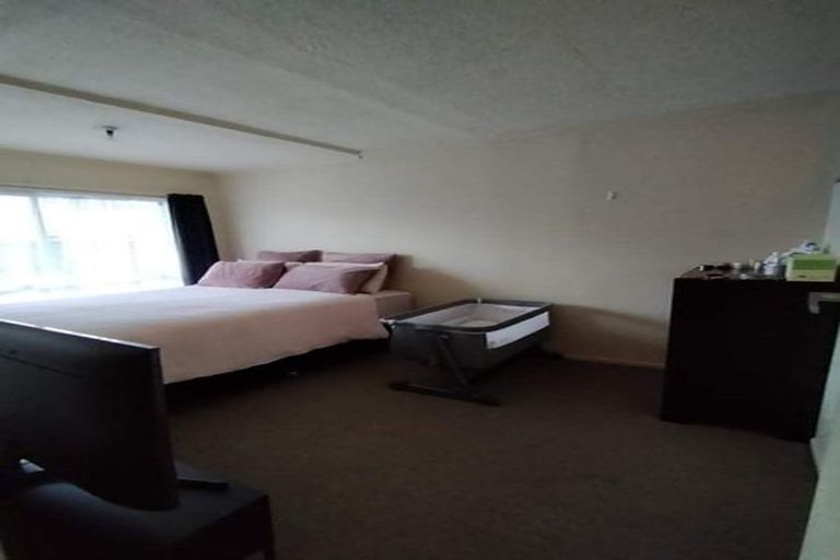 Photo of property in 7/3 Tralee Place, Hillcrest, Hamilton, 3216