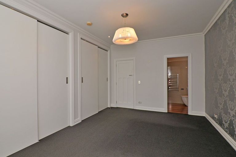 Photo of property in 63 Brougham Street, Mount Victoria, Wellington, 6011