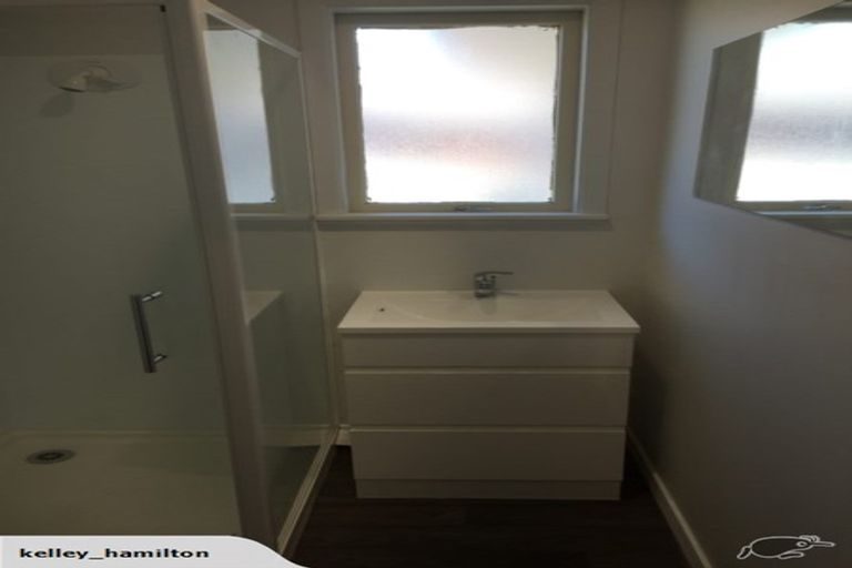 Photo of property in 51a Gloucester Road, Manurewa, Auckland, 2102