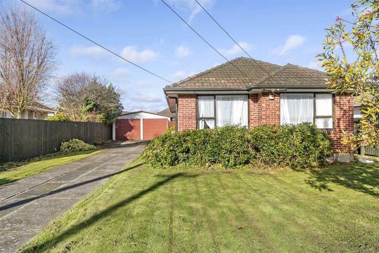 Photo of property in 38 Charlcott Street, Burnside, Christchurch, 8053