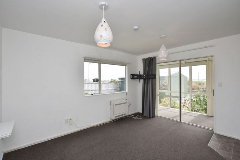 Photo of property in 50 Onslow Street, Bluff, 9814