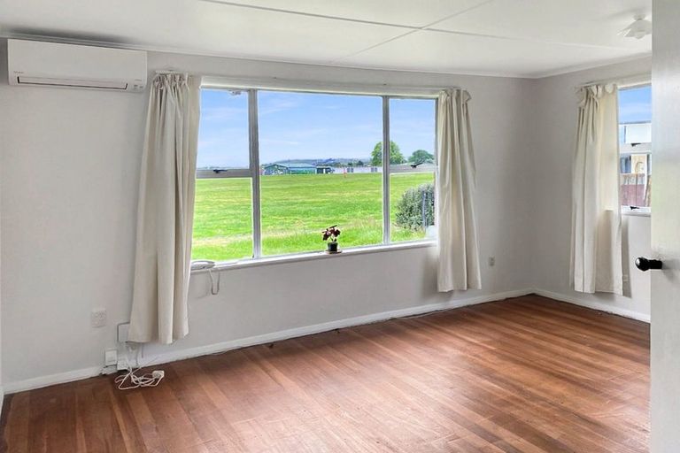 Photo of property in 30 Hislop Avenue, Onekawa, Napier, 4110