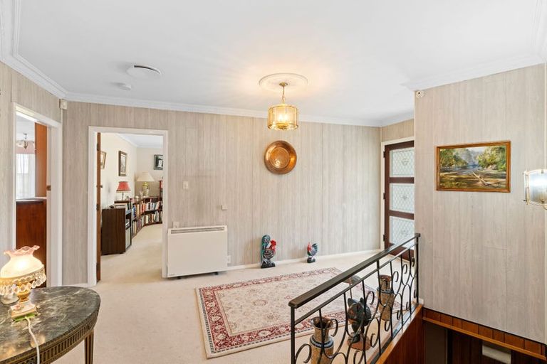 Photo of property in 89 Kawiu Road, Levin, 5510