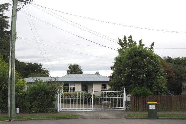 Photo of property in 13 Weir Place, Hoon Hay, Christchurch, 8025