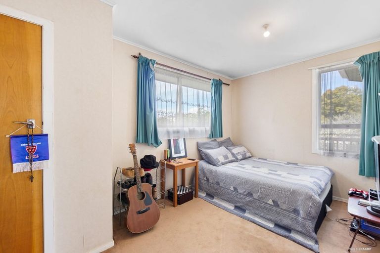 Photo of property in 10 Datura Place, Sunnynook, Auckland, 0620
