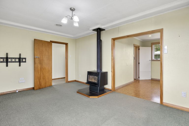 Photo of property in 17 Salmond Street, Halfway Bush, Dunedin, 9010