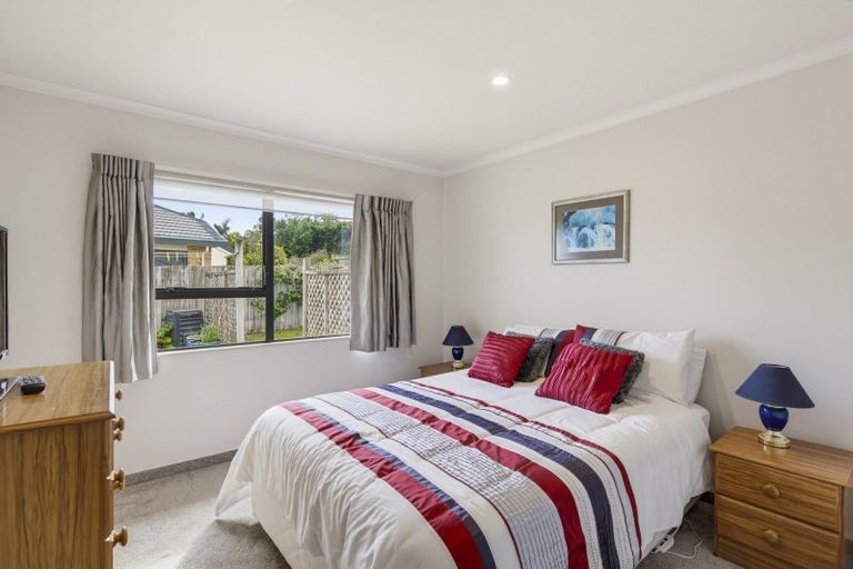 Photo of property in 14 Sunburst Court, Paraparaumu Beach, Paraparaumu, 5032
