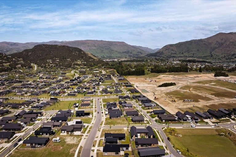 Photo of property in Northlake, 15 Riverslea Road, Wanaka, 9305