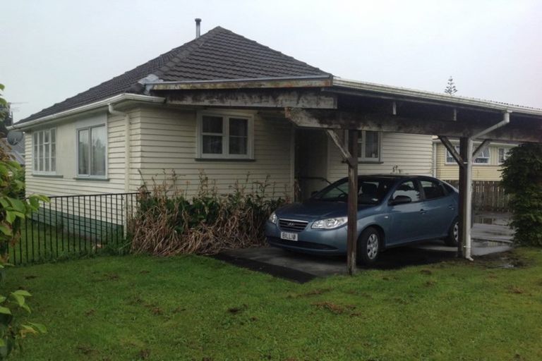 Photo of property in 122 Rata Street, Inglewood, 4330