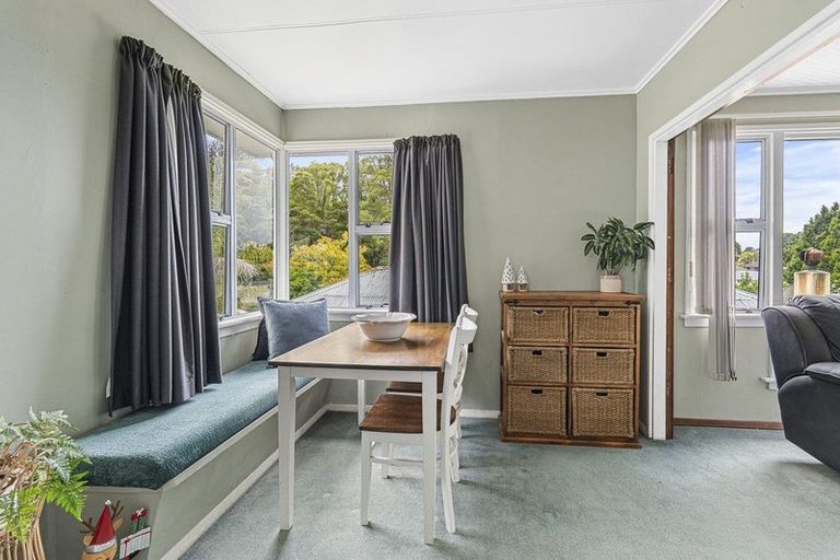 Photo of property in 108 Huatoki Street, Frankleigh Park, New Plymouth, 4310