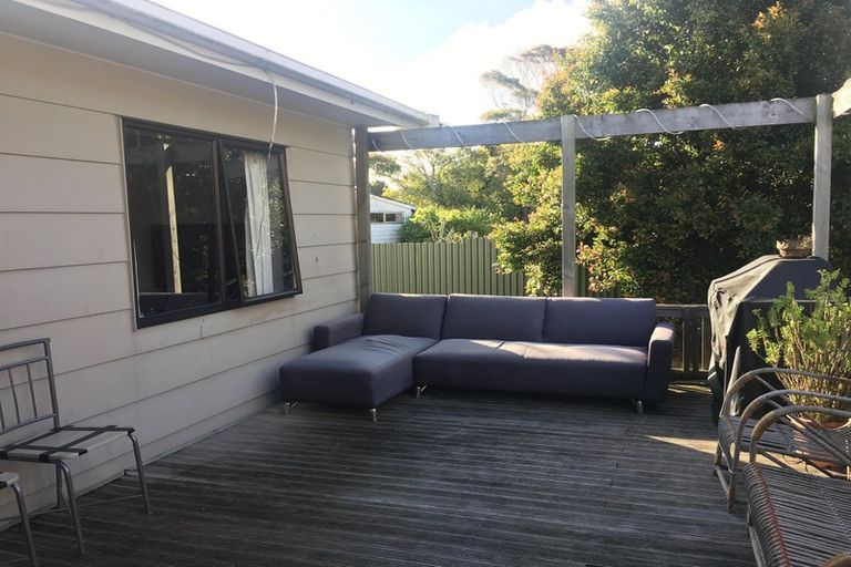 Photo of property in 2/27 Reelick Avenue, Pakuranga Heights, Auckland, 2010