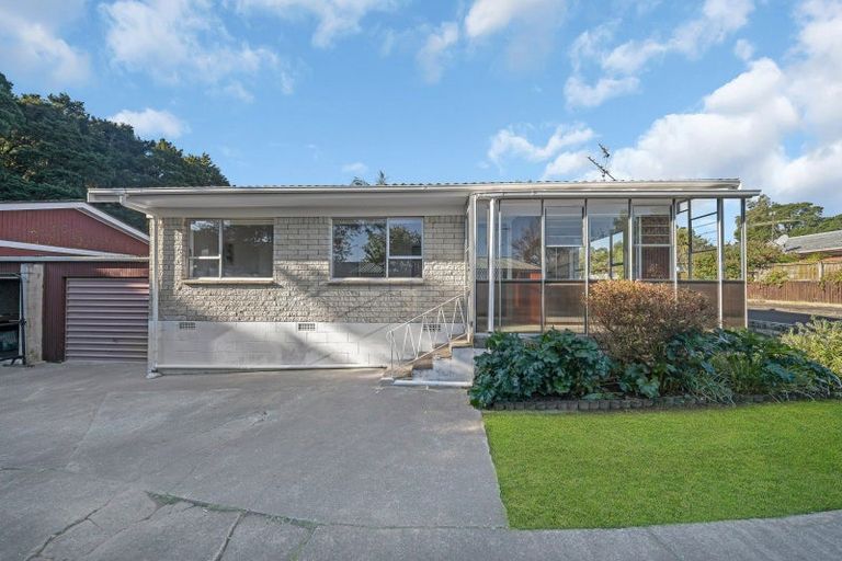 Photo of property in 3a Walpole Avenue, Hillpark, Auckland, 2102