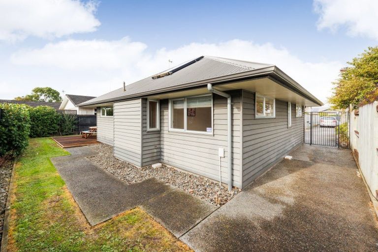Photo of property in 449a Featherston Street, Palmerston North, 4414