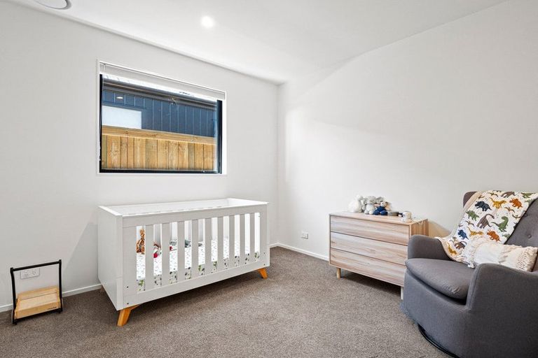 Photo of property in 18 Plough Street, Jacks Point, 9371