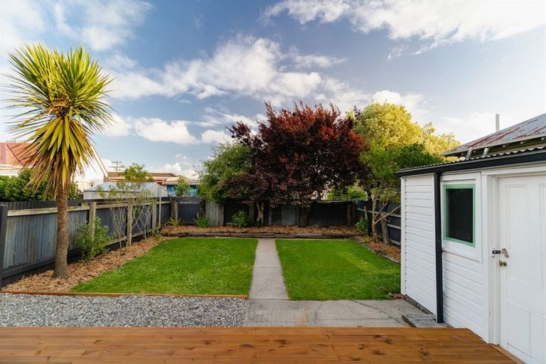 Photo of property in 25 Bathgate Street, South Dunedin, Dunedin, 9012