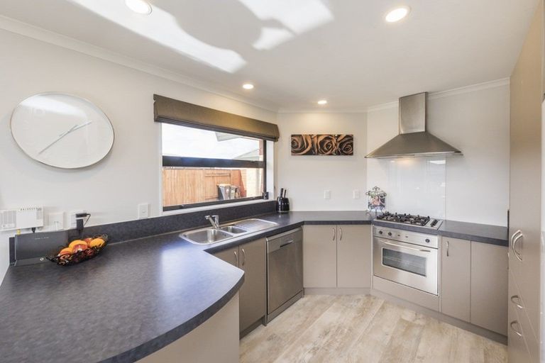 Photo of property in 60 Branigan Parade, Kelvin Grove, Palmerston North, 4414