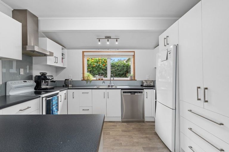 Photo of property in 11 Sharyn Place, Brookfield, Tauranga, 3110