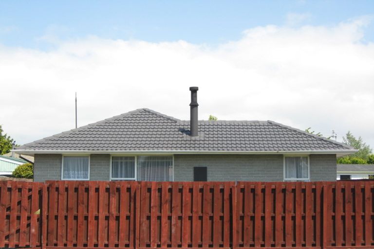 Photo of property in 4 Guernsey Street, Aranui, Christchurch, 8061