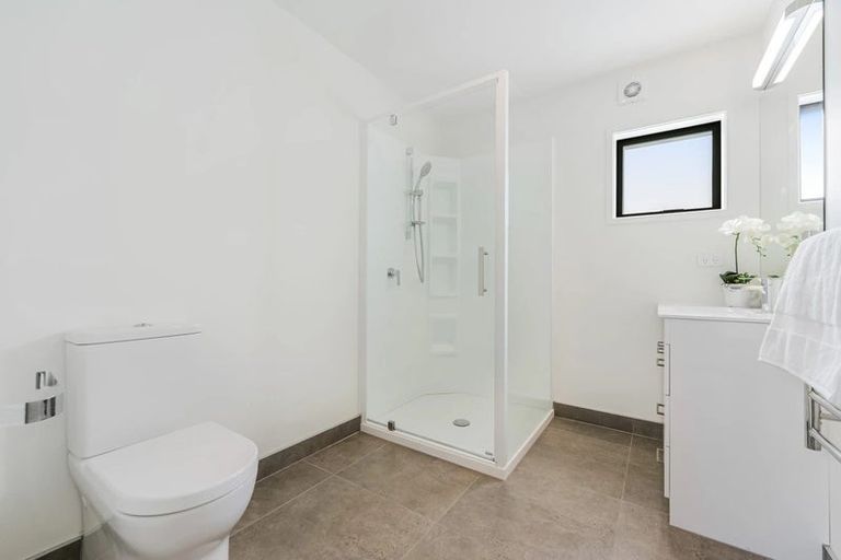 Photo of property in 10 Roslyn Avenue, Mairehau, Christchurch, 8052