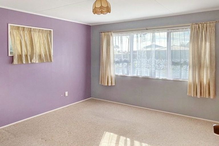 Photo of property in 7 Guildford Street, Tamatea, Napier, 4112