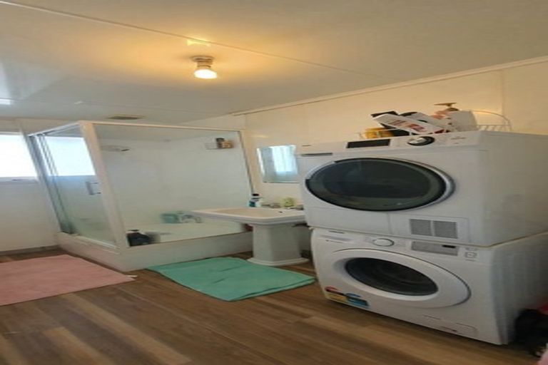 Photo of property in 6/13 Newnham Terrace, Upper Riccarton, Christchurch, 8041