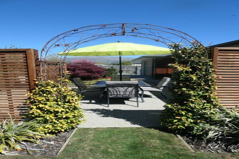 Photo of property in 6 Sherwin Avenue, Albert Town, Wanaka, 9305