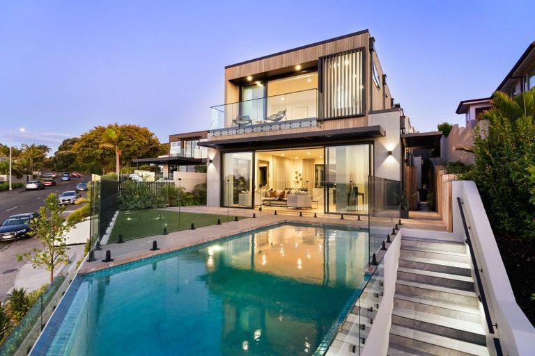 Photo of property in 26 Ngaiwi Street, Orakei, Auckland, 1071